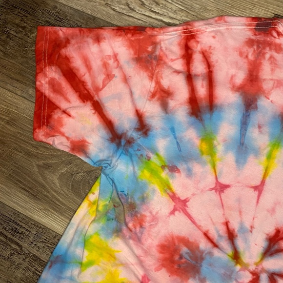 Run DMC Tie Dye Spiral Tee - Picture 10 of 12